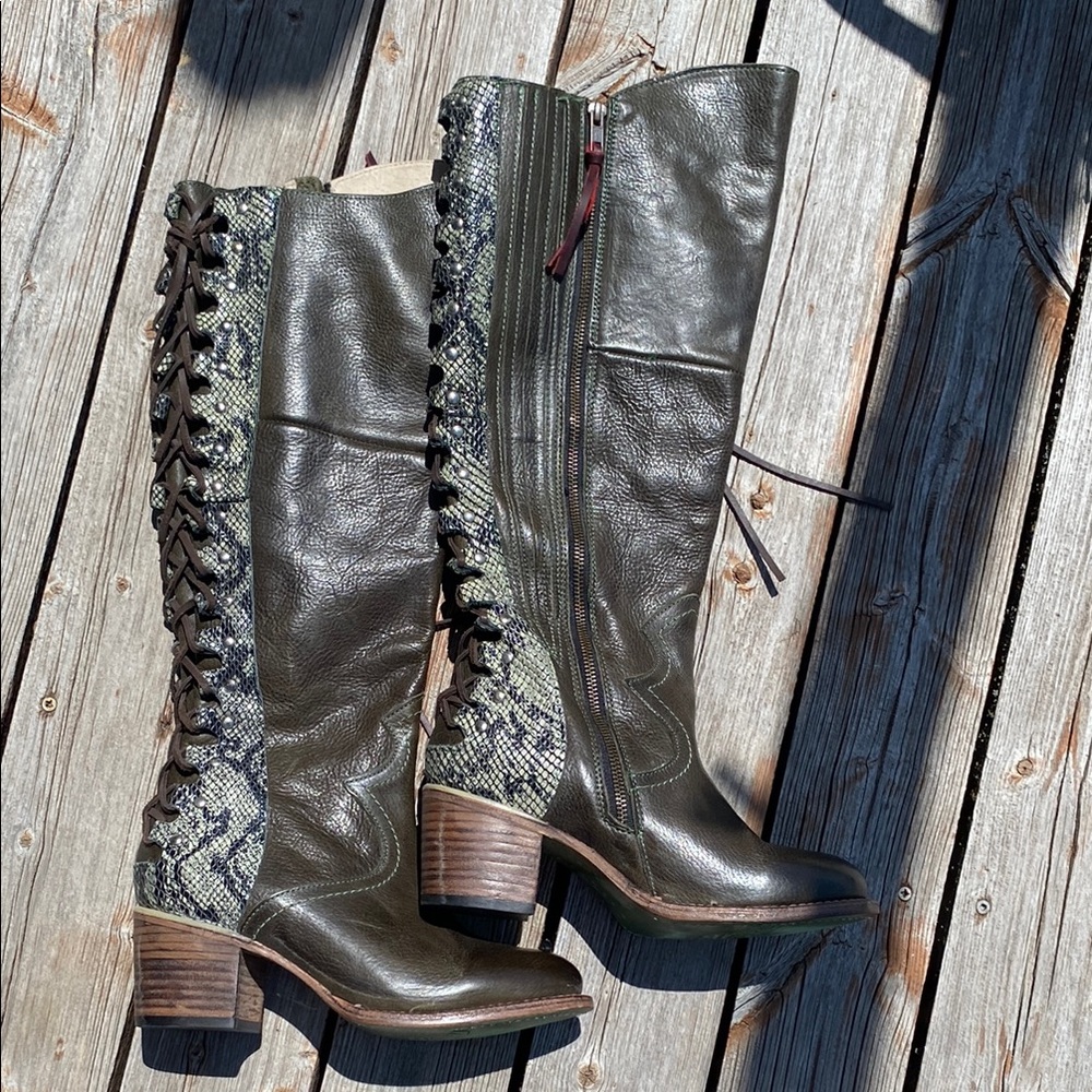 FREEBIRD CATRINA Leather Knee-High Boots Brand New